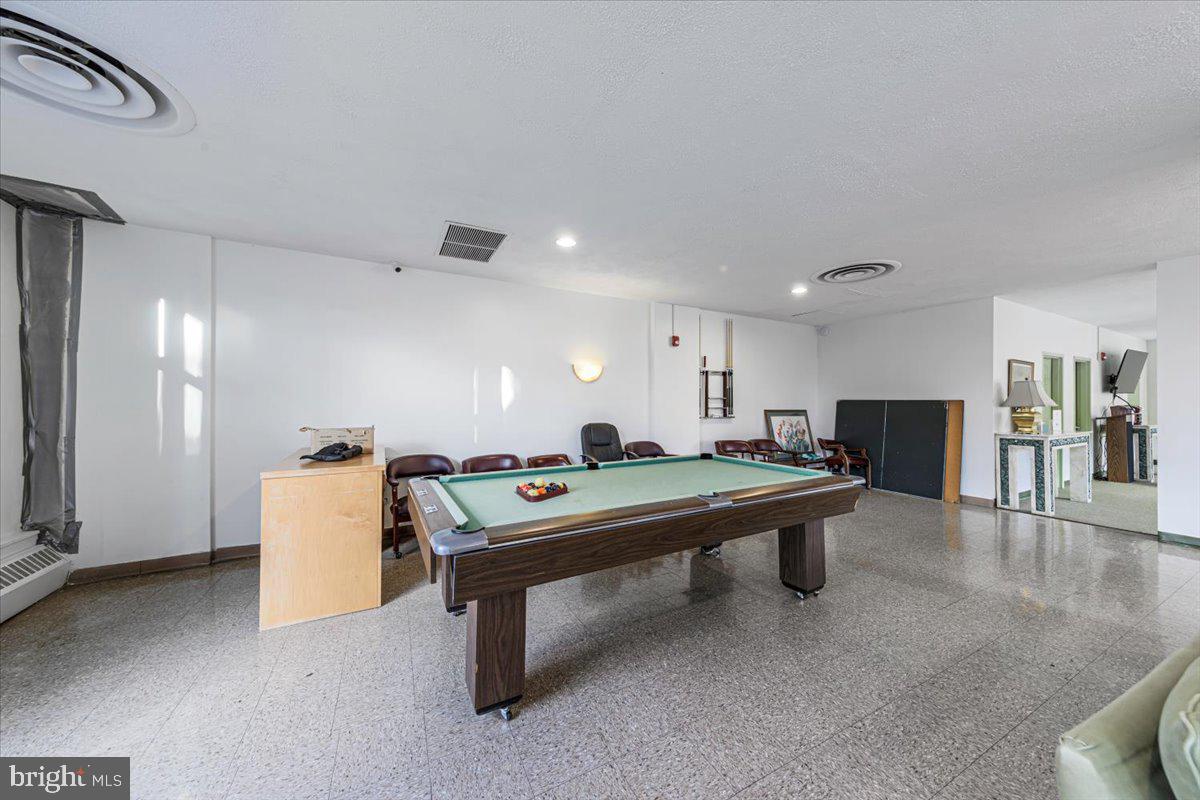 4141 North Henderson Road, Unit 913 Arlington, VA 22203 - Photo 30 of 41