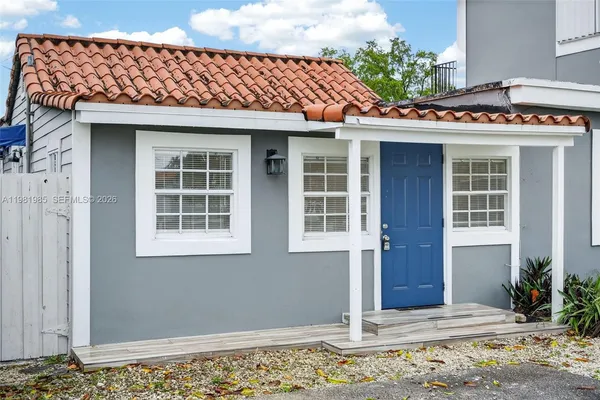 $2,550 | 6761 Southwest 13th Terrace, Unit 1, Miami, FL 33144