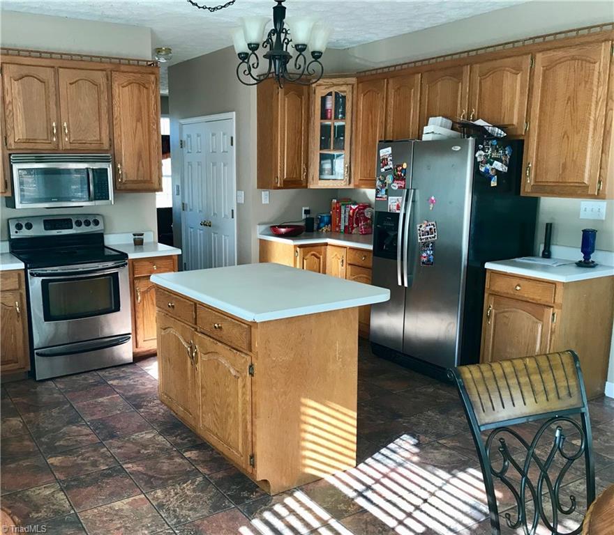 625 Easley Road Eden, NC 27288 - Photo 8 of 25 Gallery Image 8