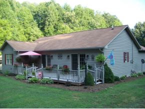 528 Fire Tower Road Mountain City, TN 37683 - Photo 12 of 12 PRIVATE DECK
