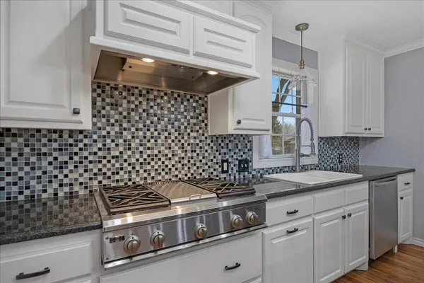 $575,000 | 2301 South Julian Boulevard, Amarillo, TX 79102