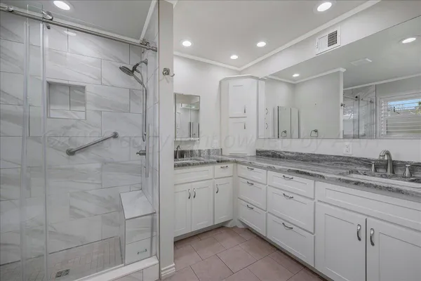 $575,000 | 2301 South Julian Boulevard, Amarillo, TX 79102