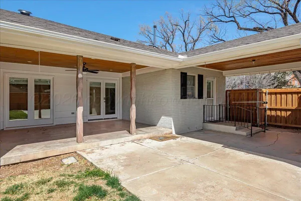 $575,000 | 2301 South Julian Boulevard, Amarillo, TX 79102