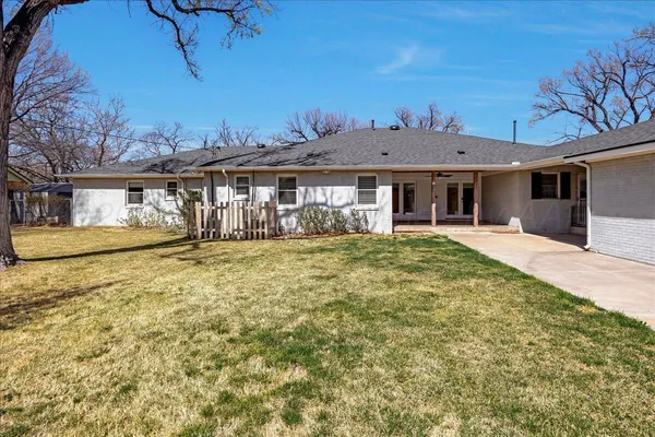 $575,000 | 2301 South Julian Boulevard, Amarillo, TX 79102