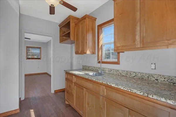 $575,000 | 2301 South Julian Boulevard, Amarillo, TX 79102