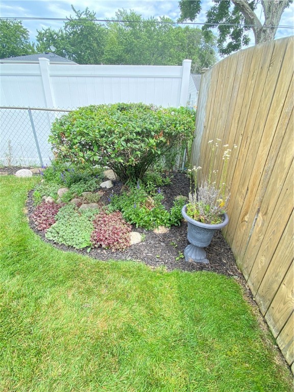 26 Caren Drive Irondequoit, NY 14622 - Photo 46 of 49 Rear Yard