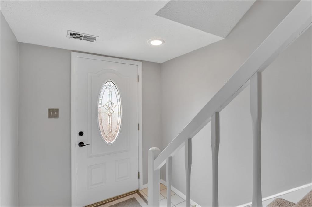 2007 Clearfork Road Bridgeville, PA 15017 - Photo 3 of 25 Gallery Image 3