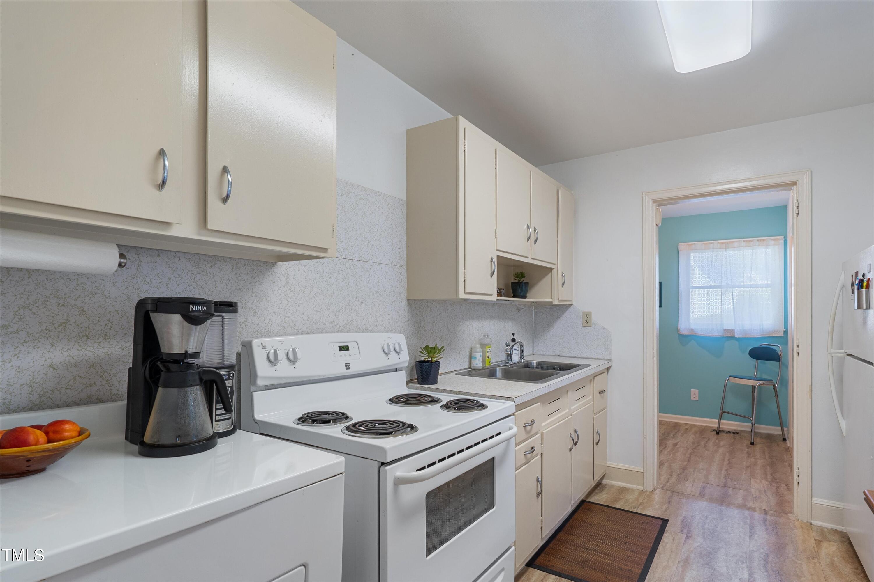 1905 Haverford Street Durham, NC 27705 - Photo 9 of 24 Kitchen
