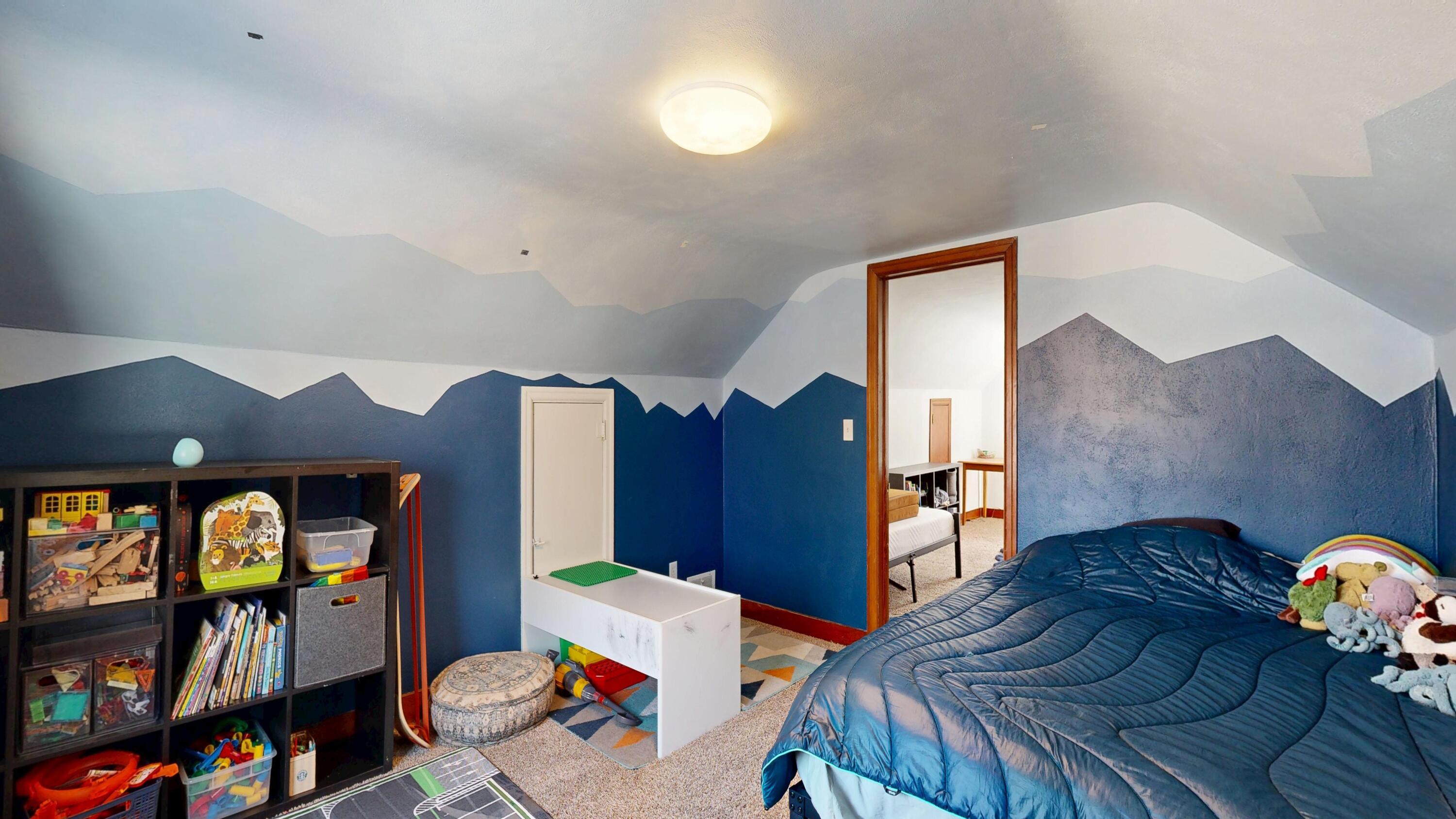 560 Court Road Onalaska, WI 54650 - Photo 23 of 39 Bedroom