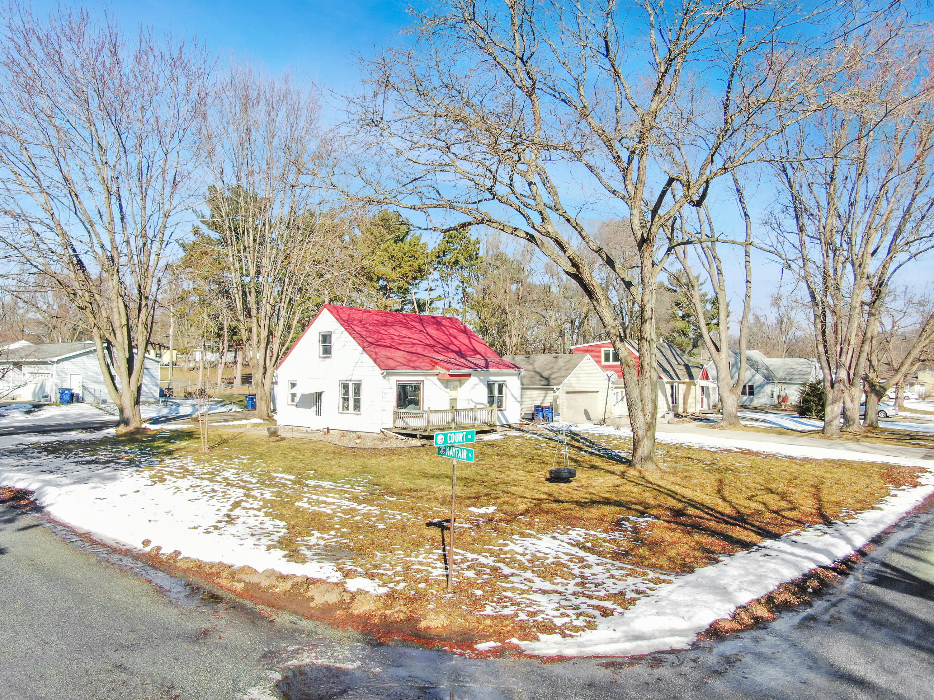 560 Court Road Onalaska, WI 54650 - Photo 31 of 39 Exterior