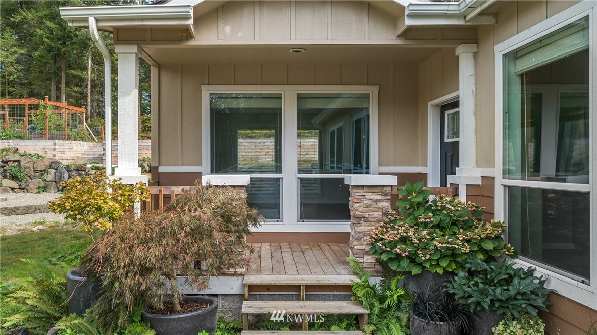 781 Twilight Way Grapeview, WA 98546 - Photo 6 of 24 Gallery Image 6