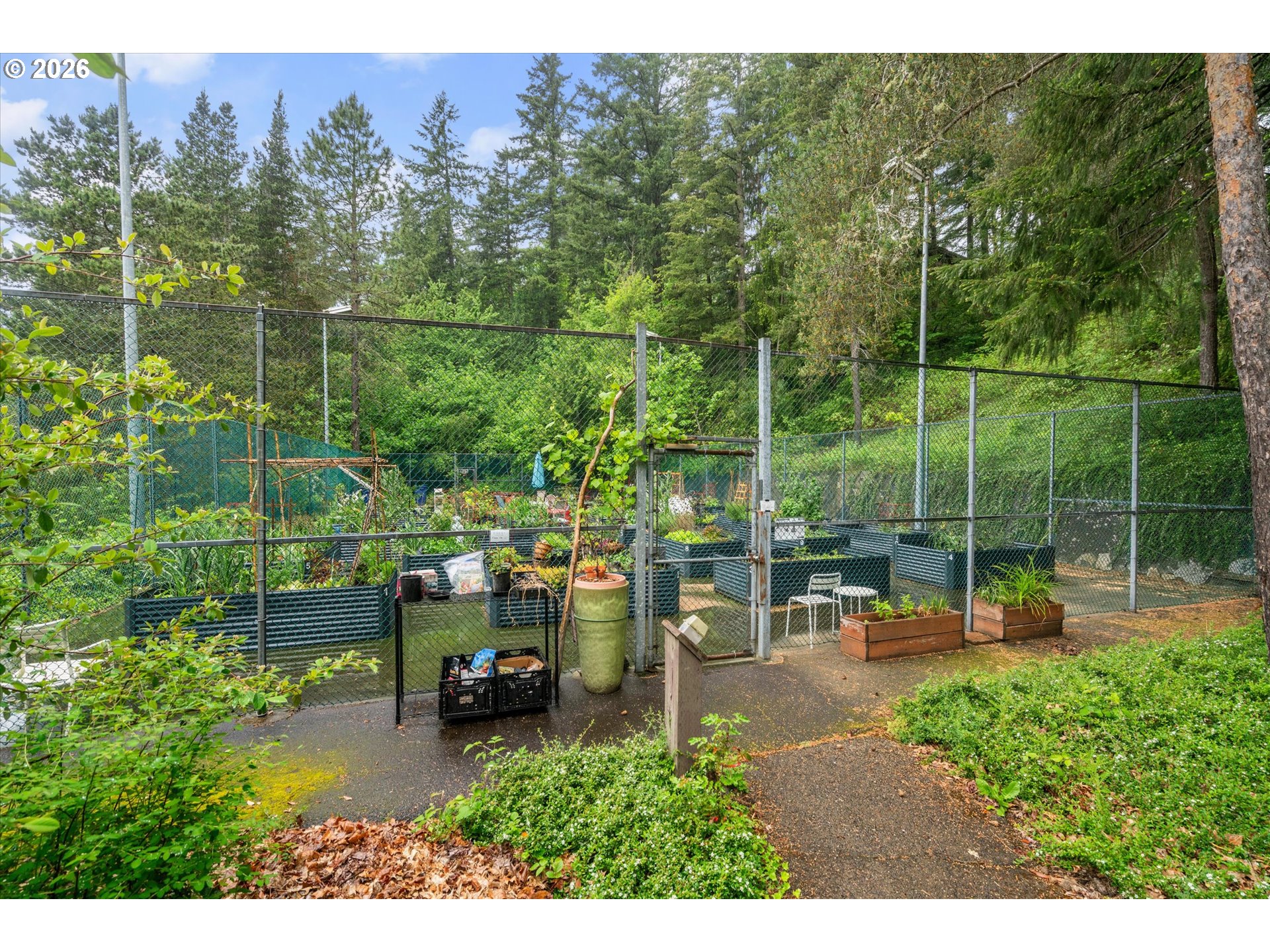 7740 Southwest Barnes Road, Unit B Portland, OR 97225 - Photo 32 of 33 Gallery Image 32