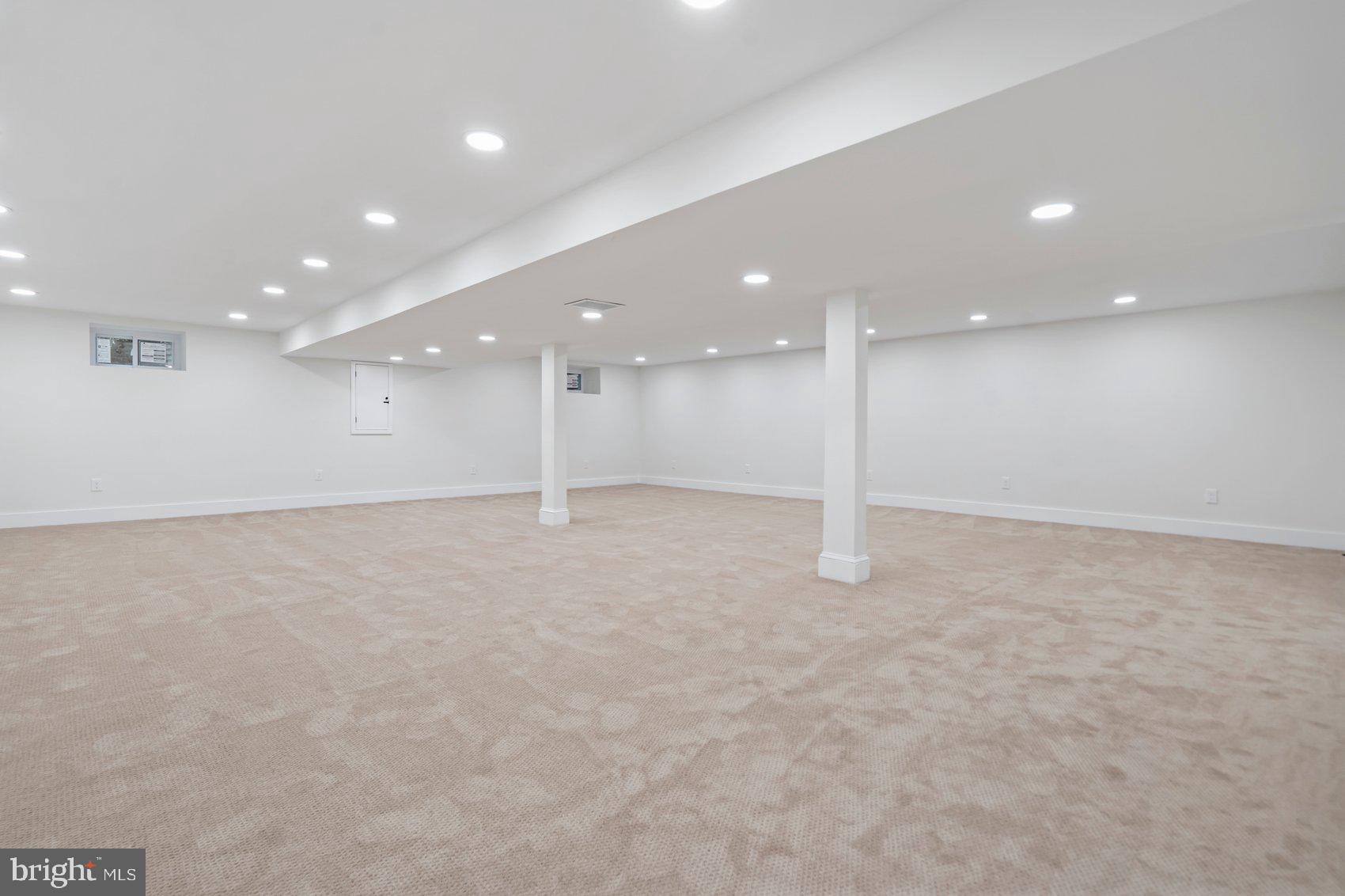 556 Valley View Road Towson, MD 21286 - Photo 31 of 43 a view of an empty room