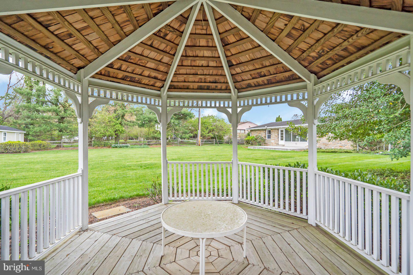 556 Valley View Road Towson, MD 21286 - Photo 37 of 43 a view of a porch with a yard