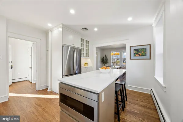$600,000 | 919 Lindale Avenue, Drexel Hill, PA 19026