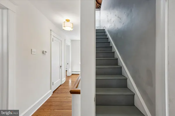 $600,000 | 919 Lindale Avenue, Drexel Hill, PA 19026