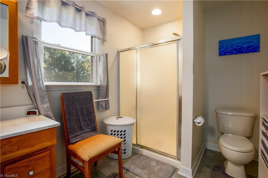 2620 Willard Road Winston-Salem, NC 27107 - Photo 12 of 25