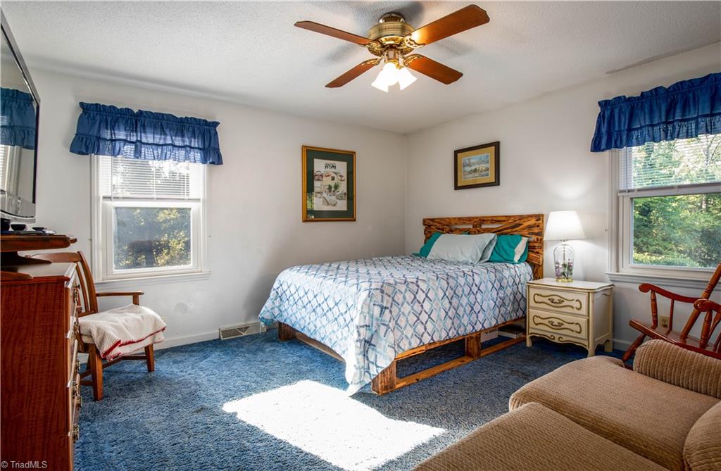 2620 Willard Road Winston-Salem, NC 27107 - Photo 13 of 25