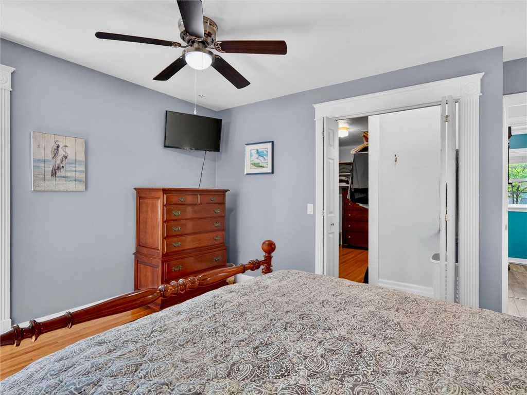 531 Rondo Lane Webster, NY 14580 - Photo 23 of 47 Primary bedroom