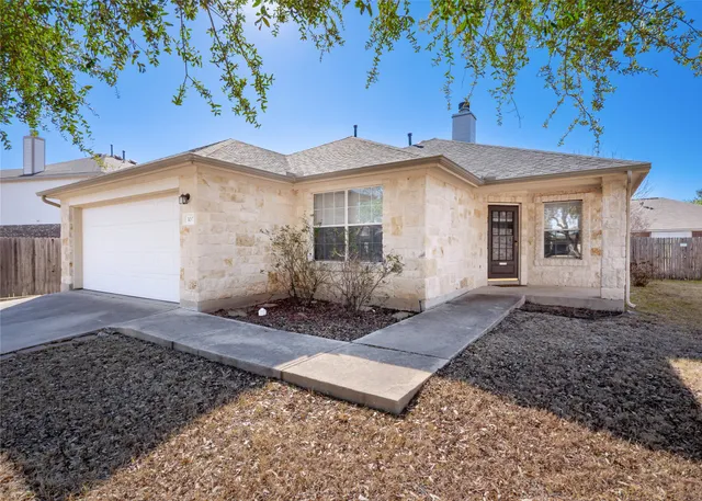 $284,900 | 100 Javelina Trail, Bastrop, TX 78602