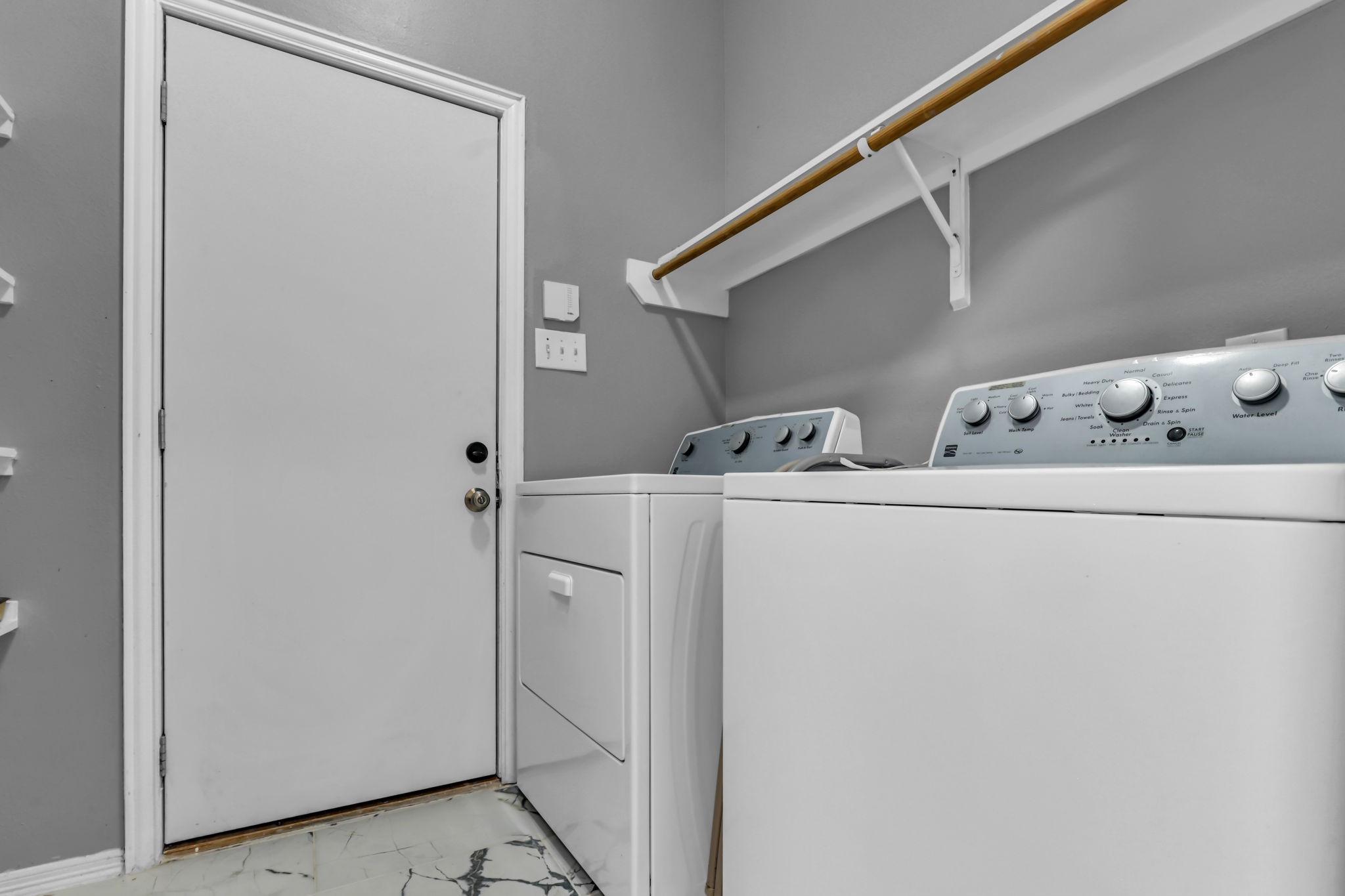 15503 West Little York Road Houston, TX 77084 - Photo 19 of 22 a utility room with dryer and washer