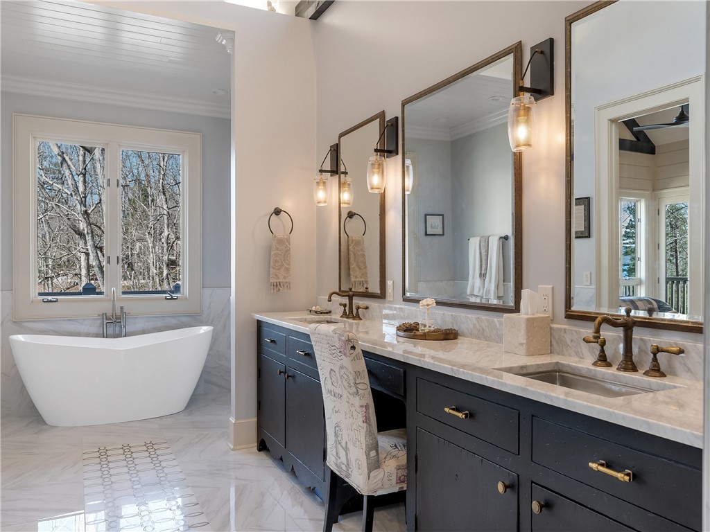 112 White Violet Way Sunset, SC 29685 - Photo 22 of 50