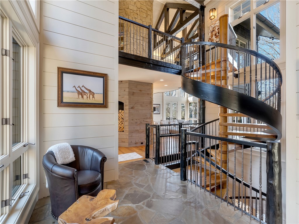 112 White Violet Way Sunset, SC 29685 - Photo 8 of 50