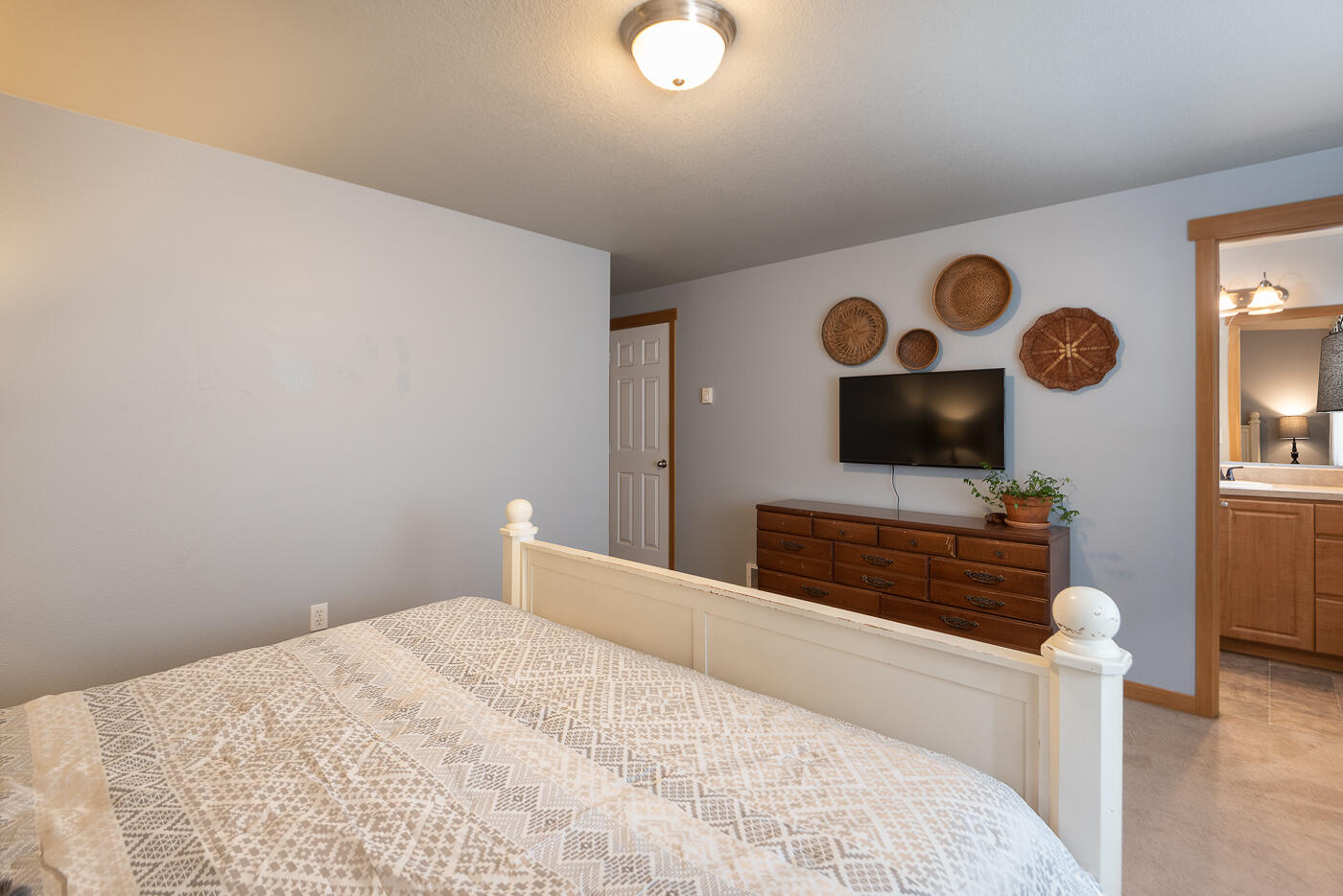 17833 Grimm Road Bend, OR 97707 - Photo 14 of 30 Grimm_Berg-12
