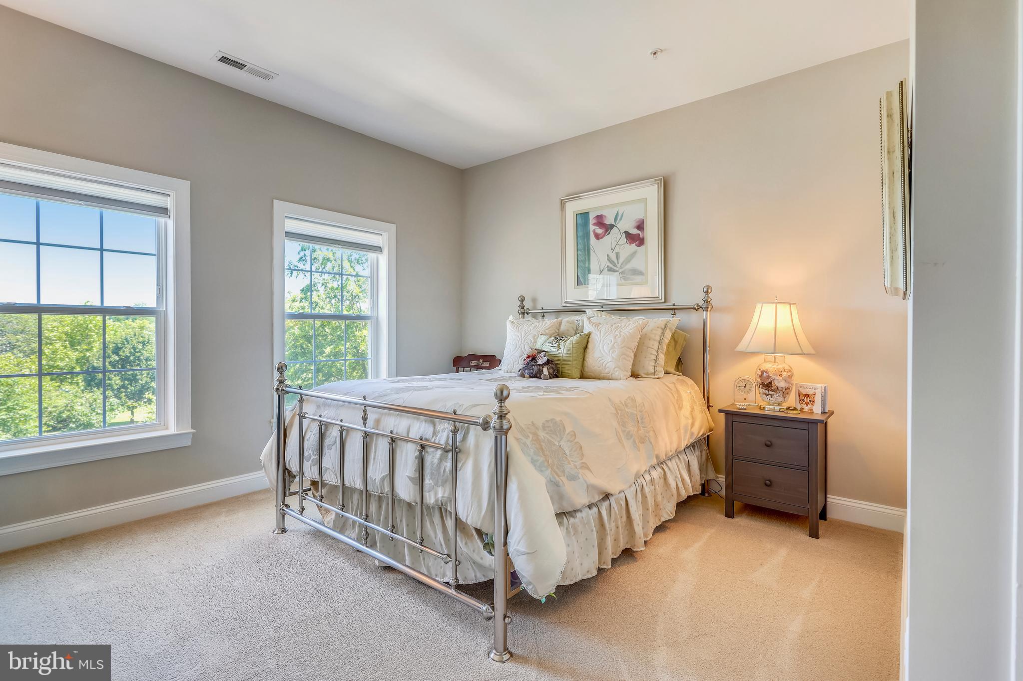 1832 Woods Road Annapolis, MD 21401 - Photo 17 of 29 Second level..BR 4 with full bathroom