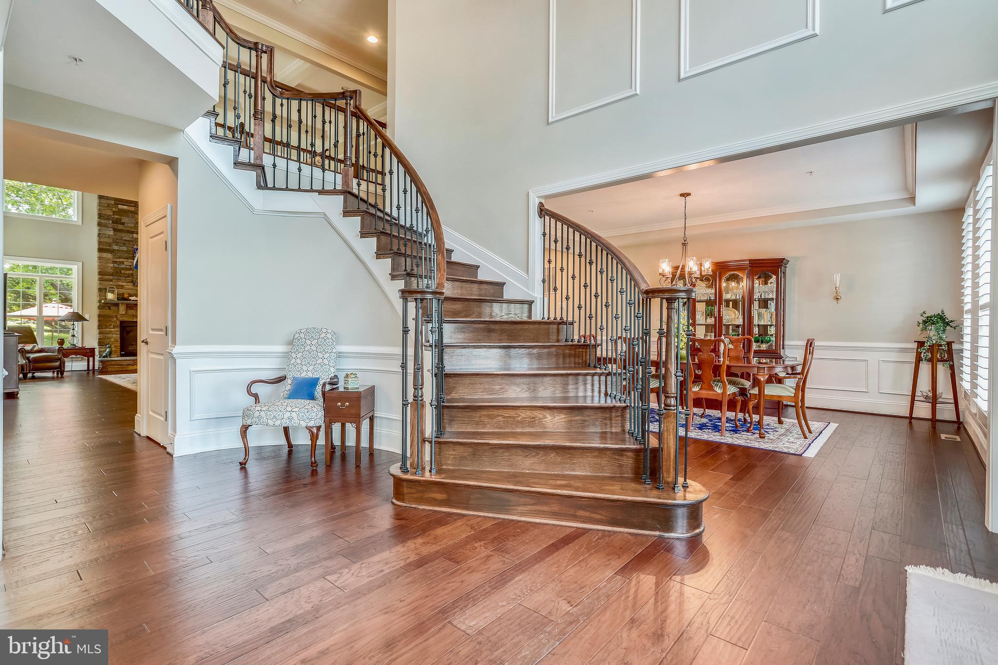 1832 Woods Road Annapolis, MD 21401 - Photo 3 of 29 Stunning foyer..gleaming wood floors