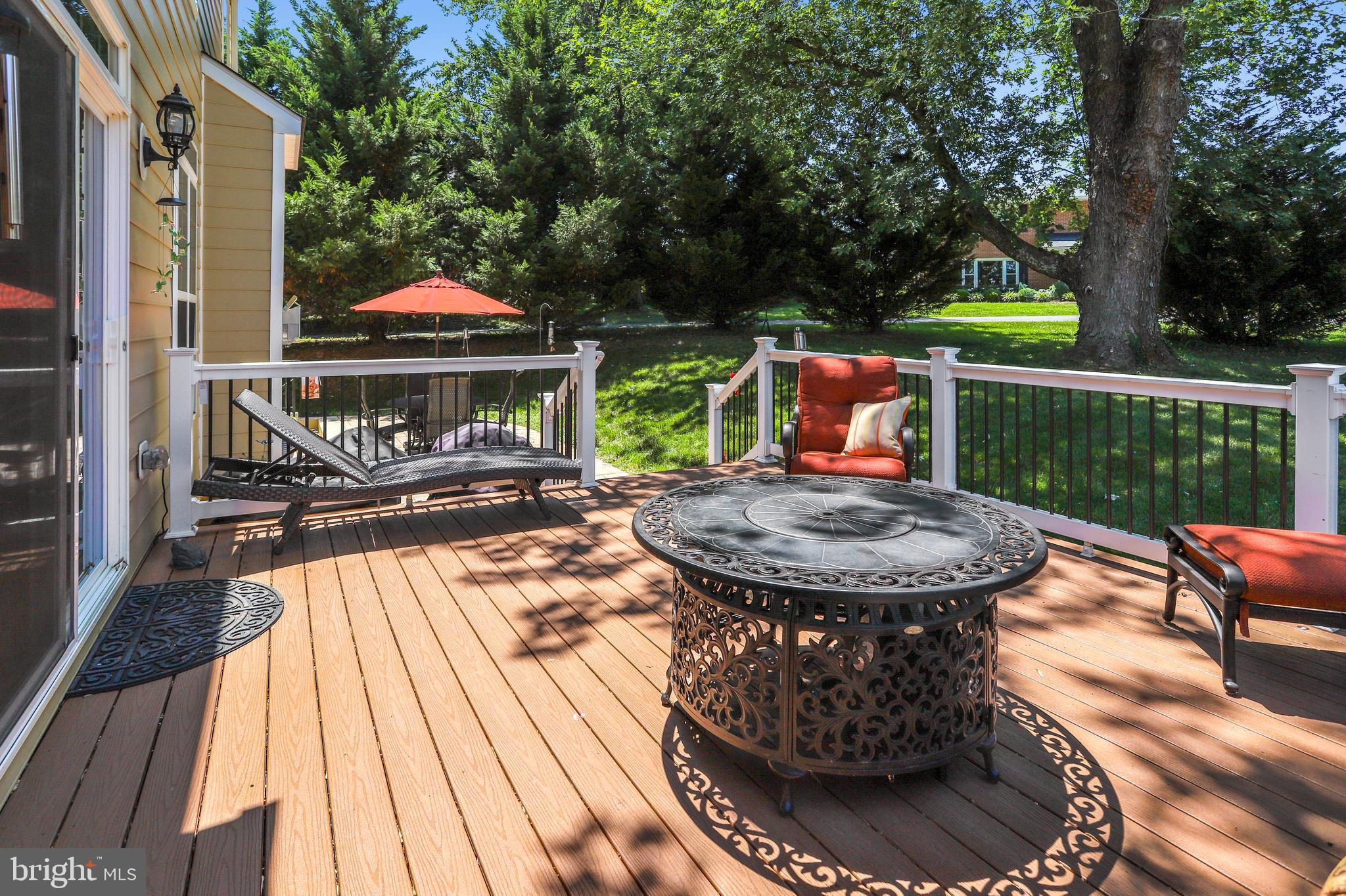 1832 Woods Road Annapolis, MD 21401 - Photo 26 of 29 Low maintenance deck
