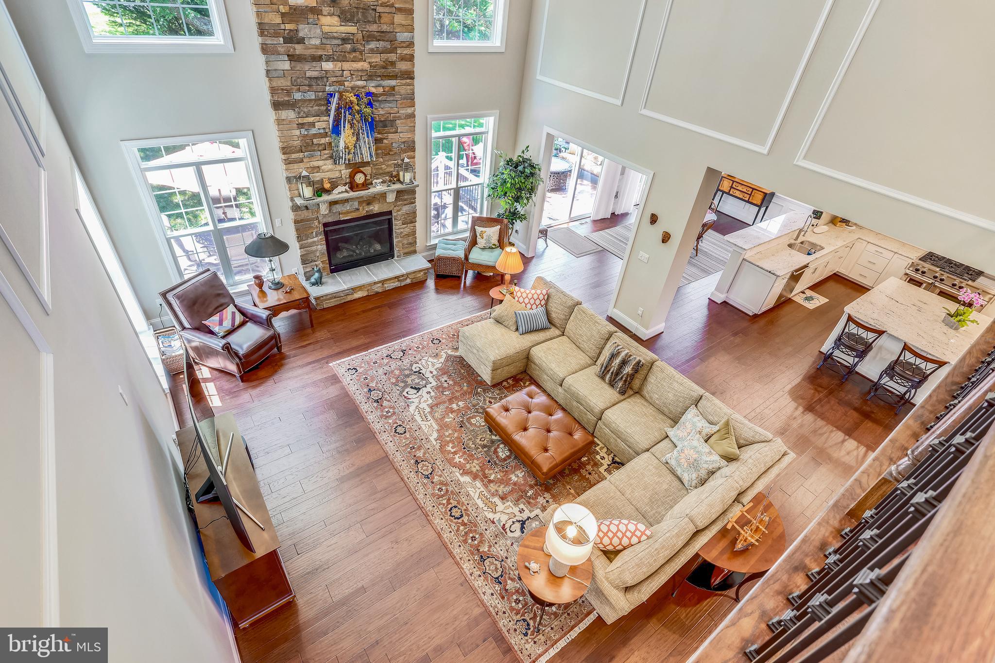 1832 Woods Road Annapolis, MD 21401 - Photo 4 of 29 Inviting open Interior design