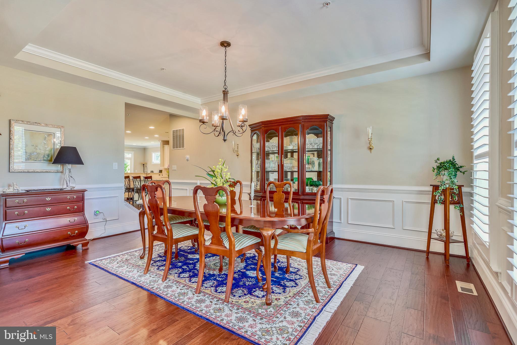 1832 Woods Road Annapolis, MD 21401 - Photo 9 of 29 Dining Room classic appointments