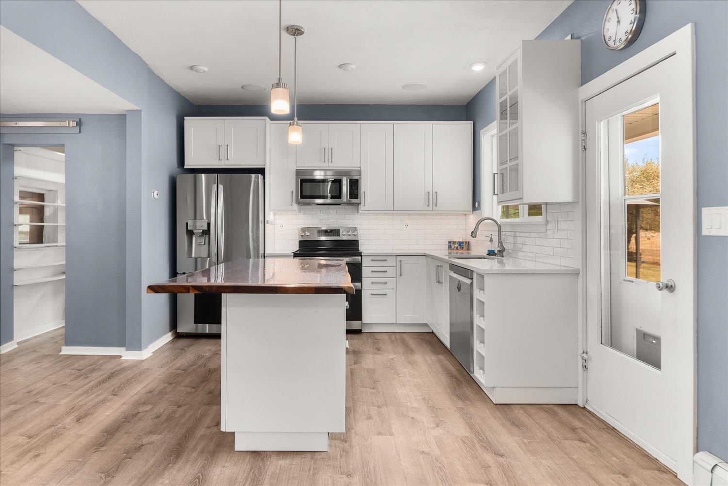 29105 South Cheney Plaza Road Cheney, WA 99004 - Photo 11 of 50 Gallery Image 11