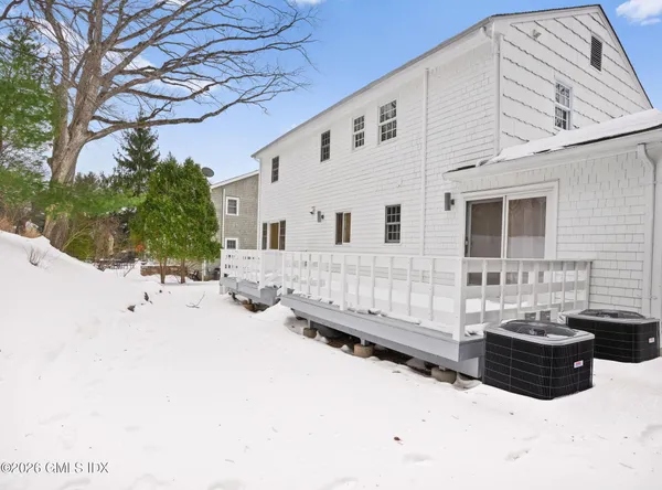 $10,000 | 104 Hillcrest Park Road, Cos Cob, CT 06807