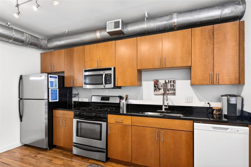 238 Walker Street Southwest, Unit 23 Atlanta, GA 30313 - Photo 8 of 36