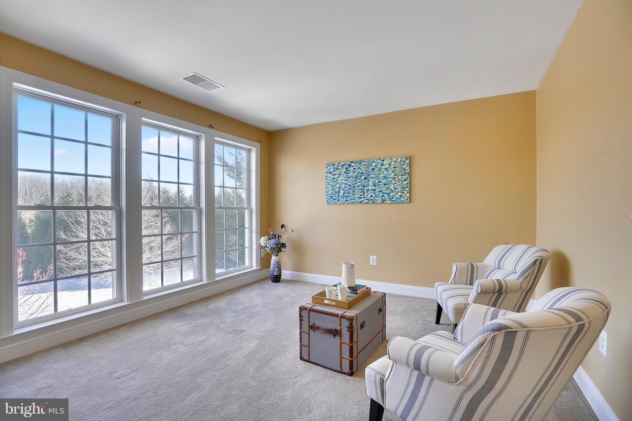 12607 Belmont Ridge Road Reisterstown, MD 21136 - Photo 15 of 28 Bright sitting room attached to the Master Bedroom