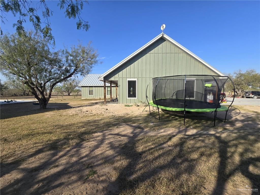 8321 Mile 9 Road Mission, TX 78574 - Photo 7 of 19