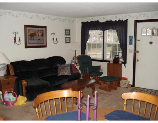 540 Granby Road, Unit 37 South Hadley, MA 01075 - Photo 5 of 11 Gallery Image 5