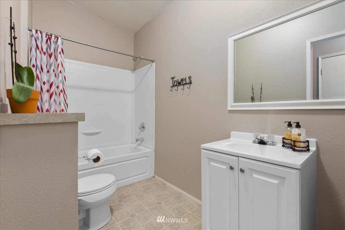 20717 North Macs Loop Road Granite Falls, WA 98252 - Photo 16 of 29 Gallery Image 16