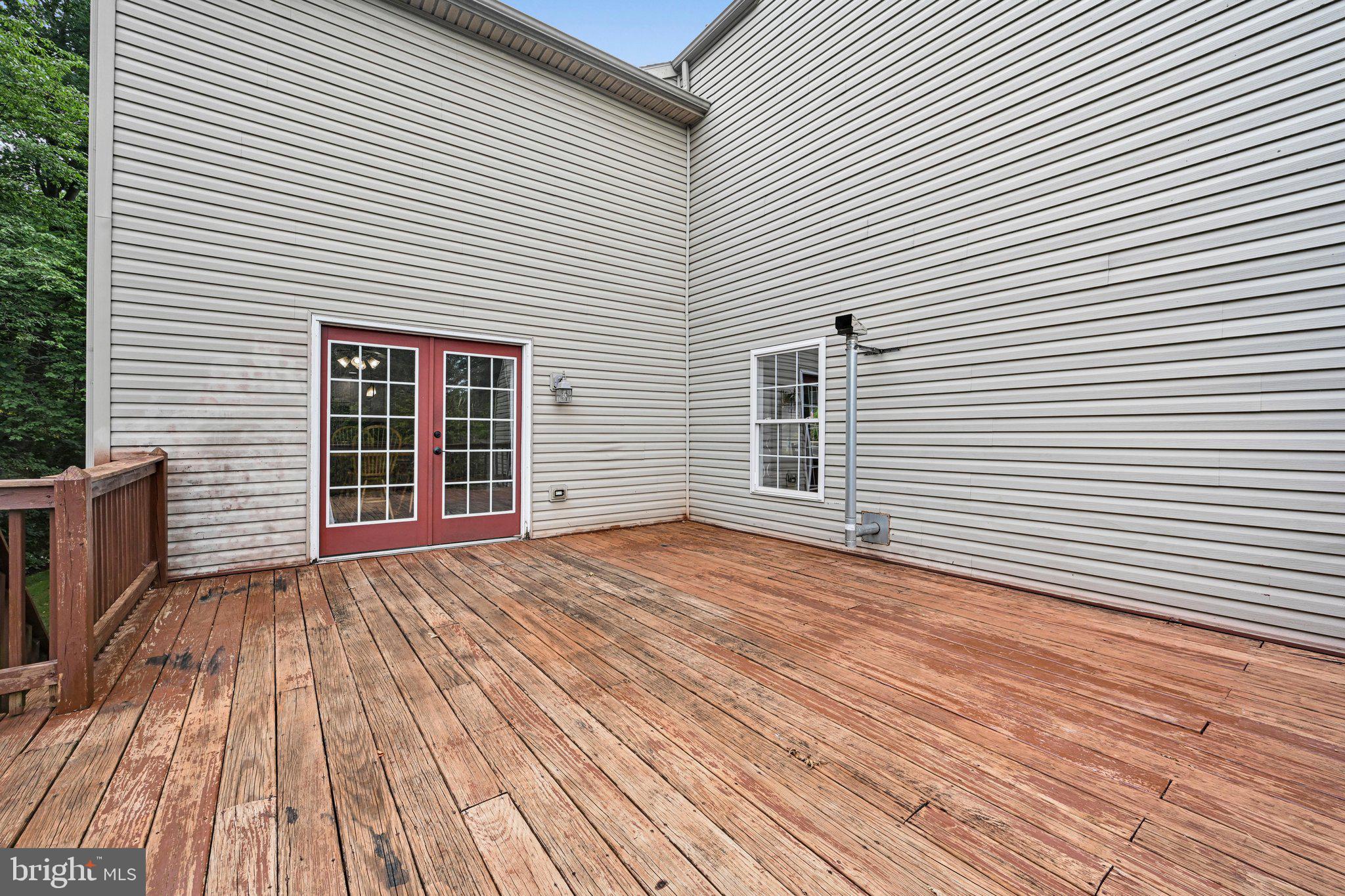 367 Ridge Avenue Ephrata, PA 17522 - Photo 33 of 46 Deck