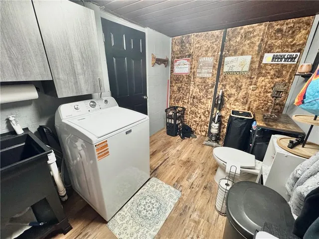 $250,000 | 210 Highland Drive, Elizabeth, PA 15037