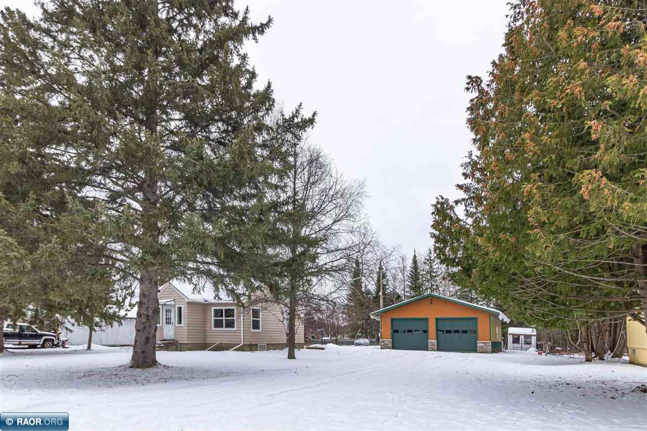 416 South River Street Cook, MN 55723 - Photo 3 of 23