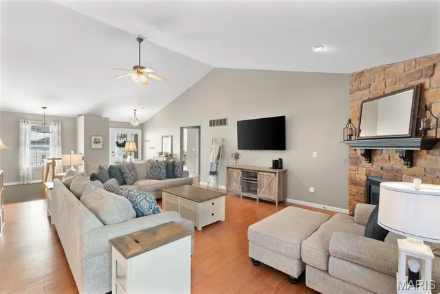 $415,000 | 406 Emma Lane, Union, MO 63084