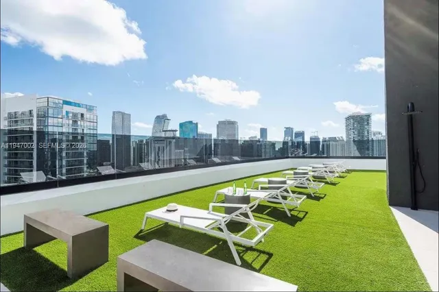 $570,000 | 225 North Miami Avenue, Unit 1102, Miami, FL 33128