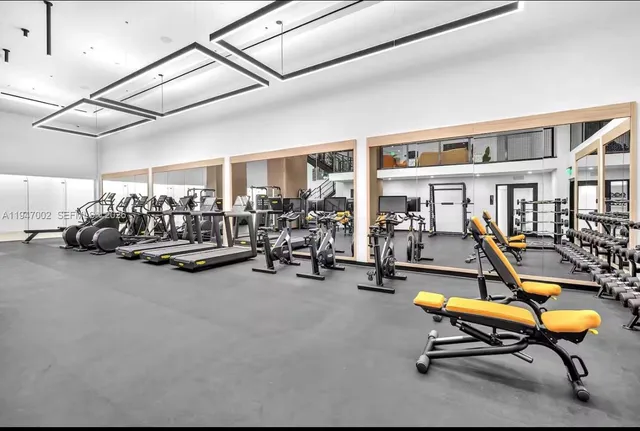 $570,000 | 225 North Miami Avenue, Unit 1102, Miami, FL 33128