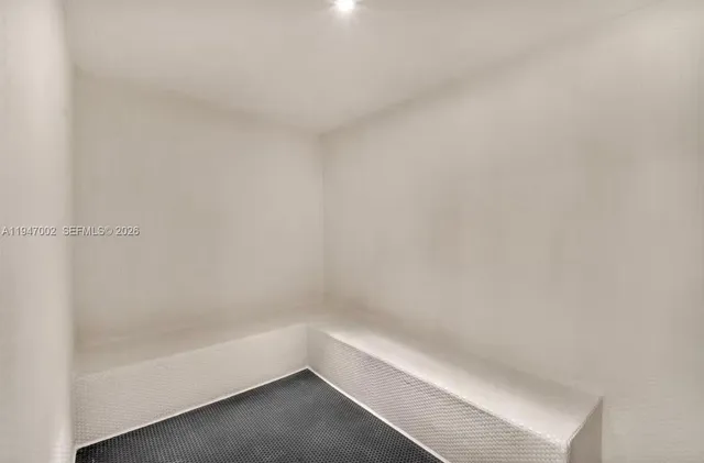 $570,000 | 225 North Miami Avenue, Unit 1102, Miami, FL 33128