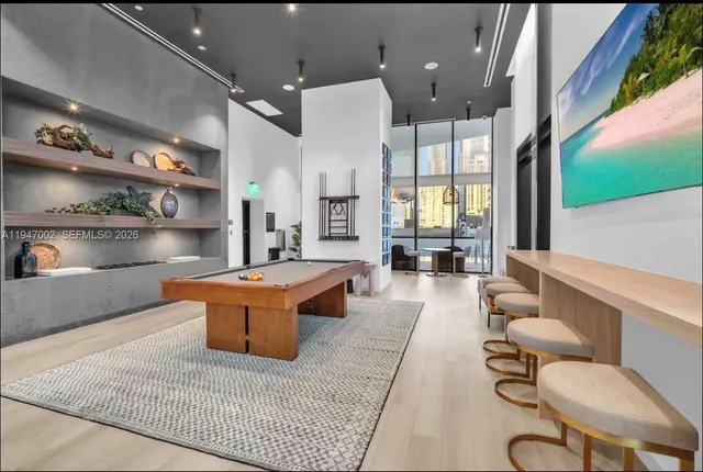 $570,000 | 225 North Miami Avenue, Unit 1102, Miami, FL 33128