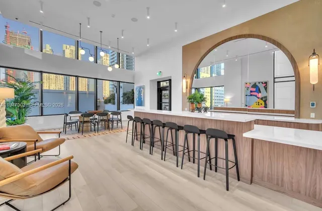 $570,000 | 225 North Miami Avenue, Unit 1102, Miami, FL 33128