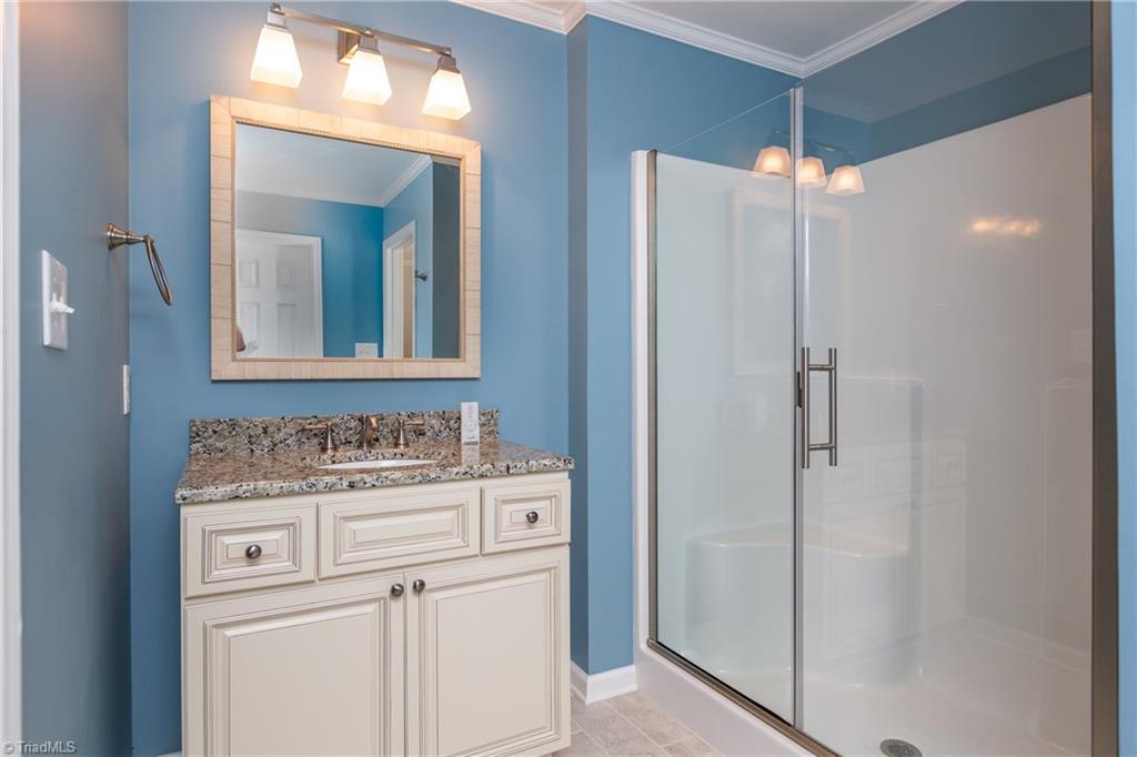 115 Pebble Rdg Lane Winston-Salem, NC 27104 - Photo 12 of 21 Gallery Image 12